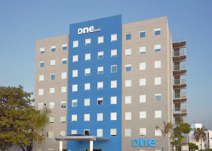 One Acapulco Diamante Hotel